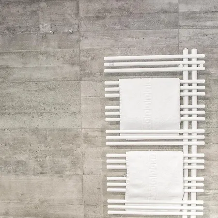 إليزابيث، 4 ستيرن سوبيريور كيرشبرغ ان تيرول