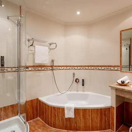 Otel Elisabeth, 4 Sterne Superior