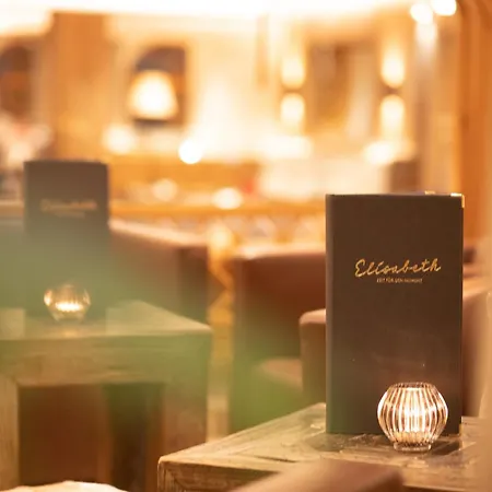 Otel Elisabeth, 4 Sterne Superior 4*
