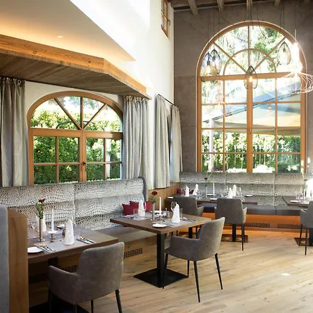 Elisabeth, 4 Sterne Superior 4*