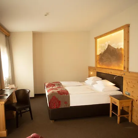 إليزابيث، 4 ستيرن سوبيريور