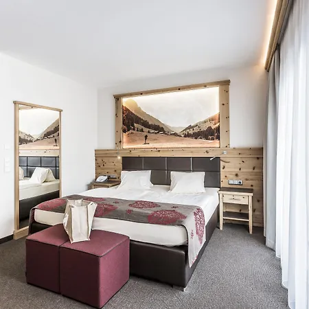 فندق إليزابيث، 4 ستيرن سوبيريور كيرشبرغ ان تيرول