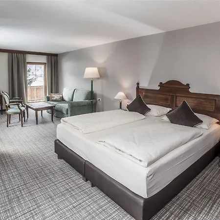 إليزابيث، 4 ستيرن سوبيريور 4* كيرشبرغ ان تيرول