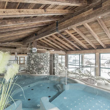 فندق إليزابيث، 4 ستيرن سوبيريور كيرشبرغ ان تيرول