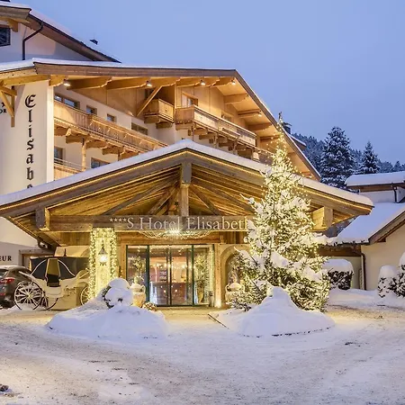 Elisabeth, 4 Sterne Superior Hotel 4*