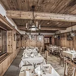 מלון Elisabeth, 4 Sterne Superior 4*