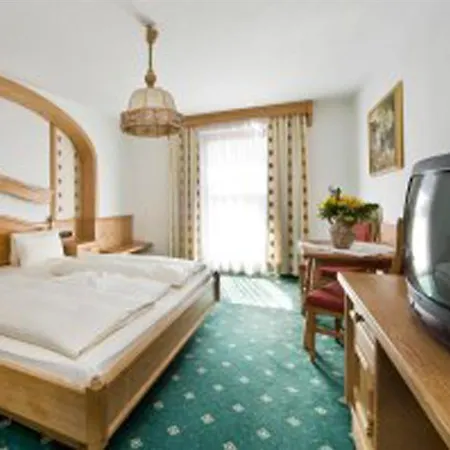 Hotel Elisabeth, 4 Sterne Superior Kirchberg in Tirol