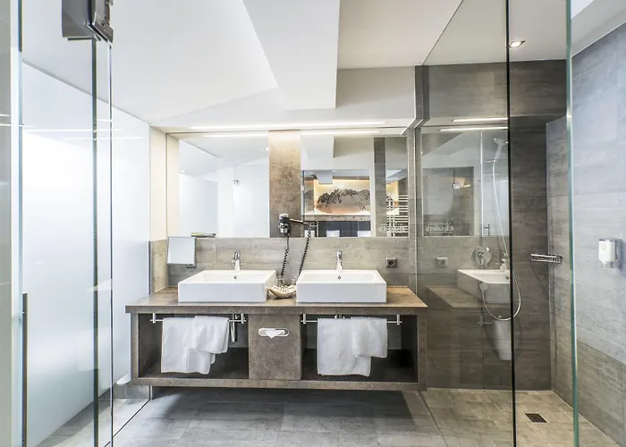 Elisabeth, 4 Sterne Superior Hotell 4*