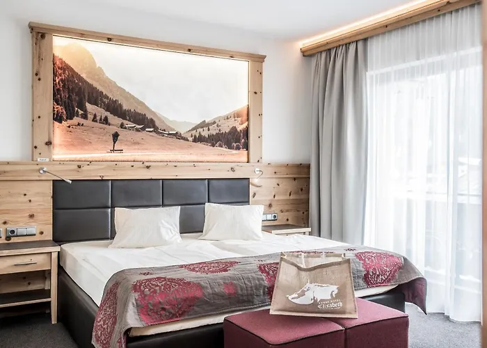 Hotel Elisabeth, 4 Sterne Superior Kirchberg in Tirol
